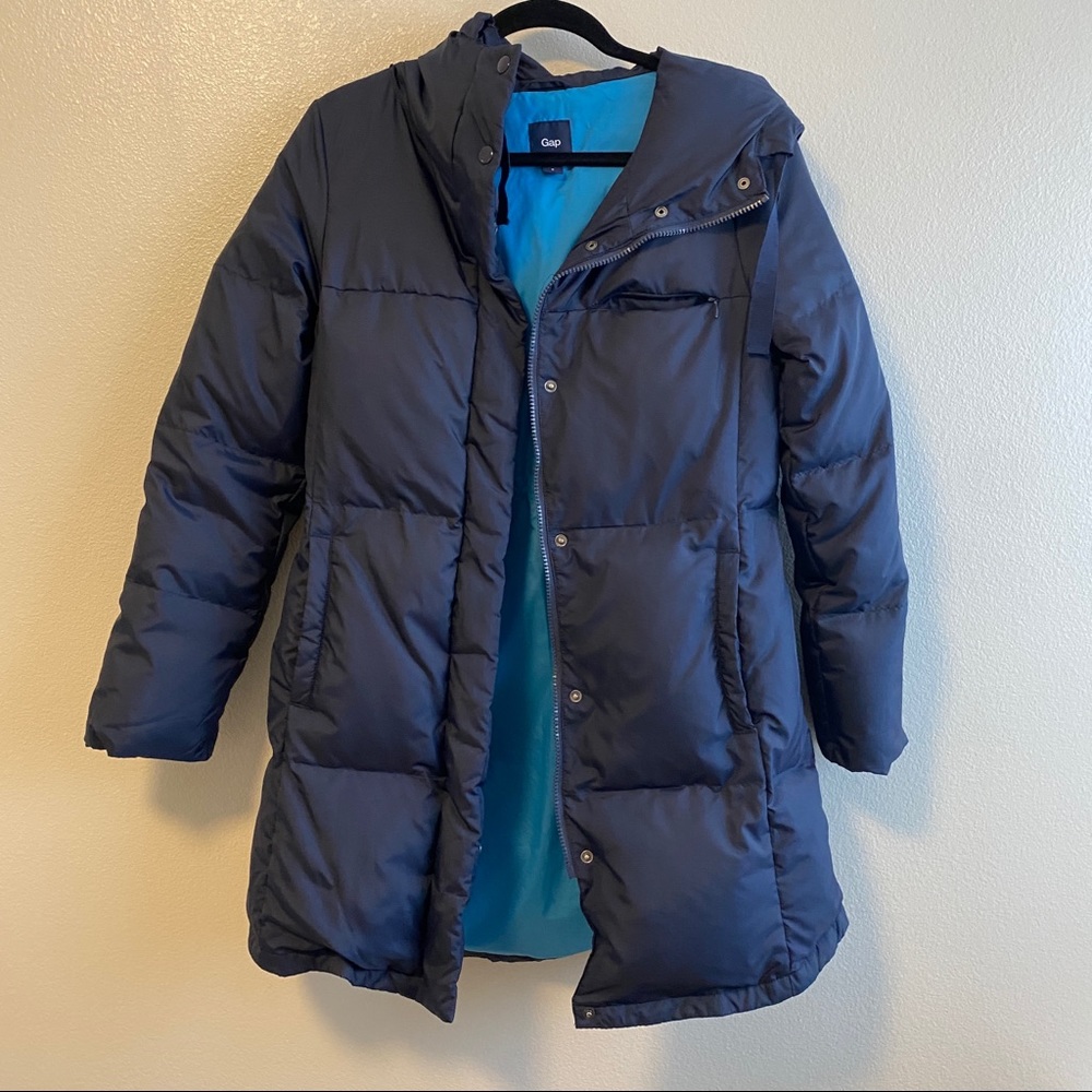 Gap hooded down puffer coat